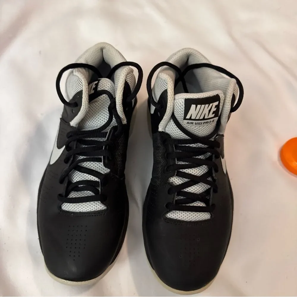 Nike Women's Black Trainers